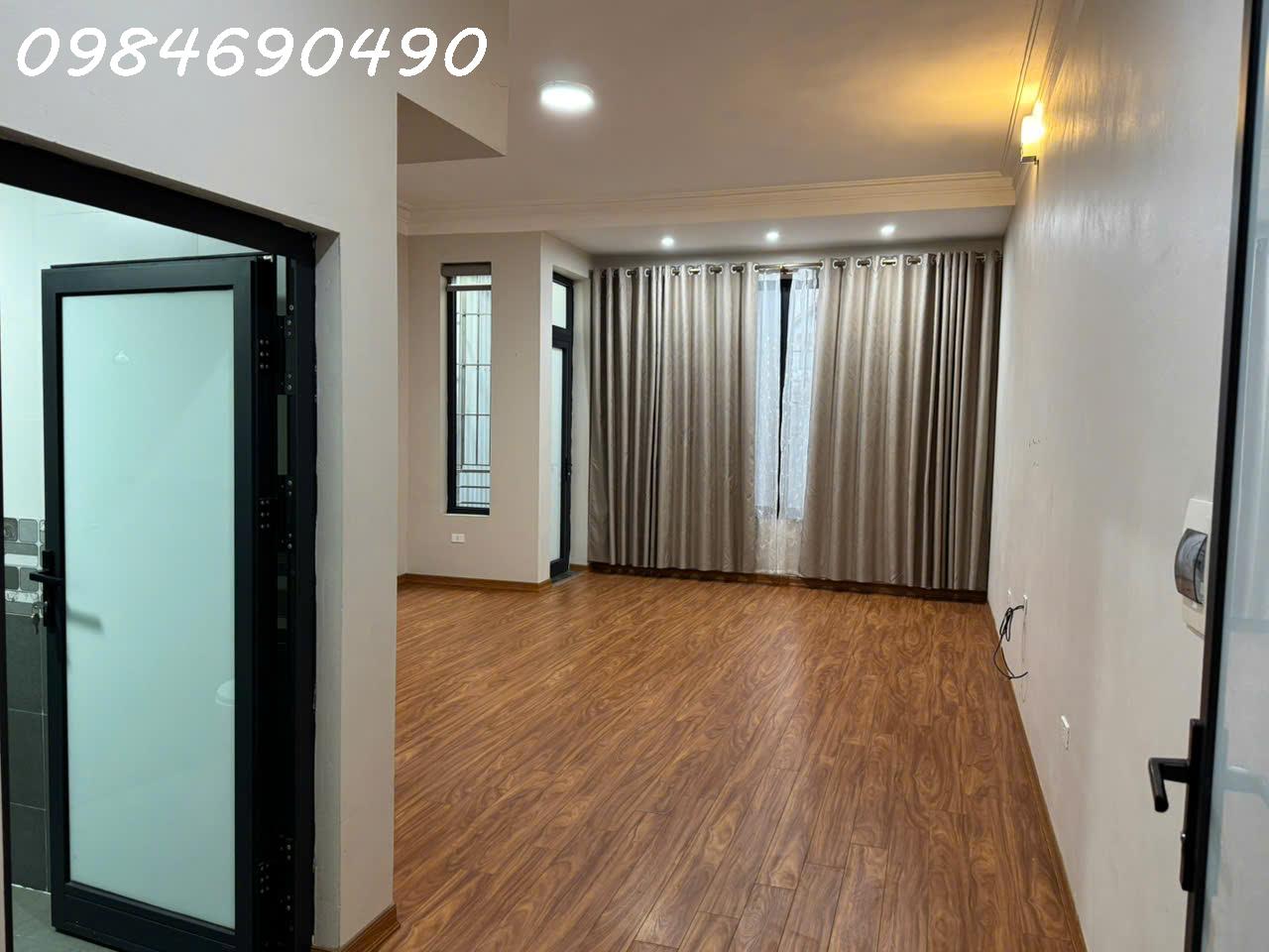 Cho thuê nhà nguyên căn Lai Xá - Hoài Đức DT 75m2, 3 tầng, full nội thất, giá 10tr/tháng - Ảnh 2